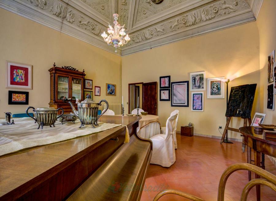 Вілла Residenza Storica Palazzo Ricciarelli Вольтерра Екстер'єр фото