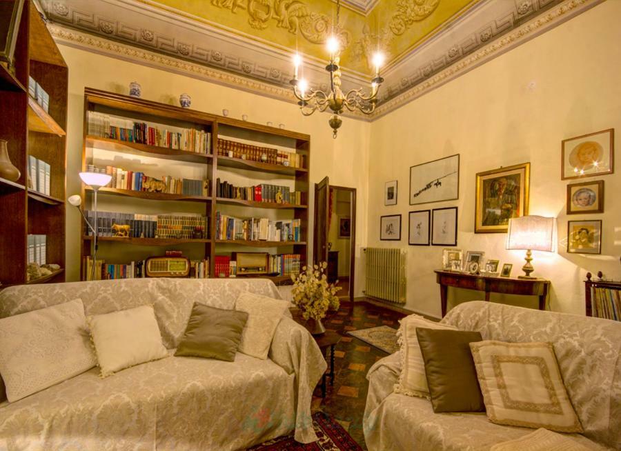 Вілла Residenza Storica Palazzo Ricciarelli Вольтерра Екстер'єр фото